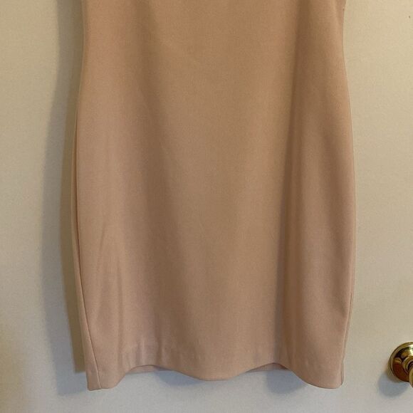 Guess Pastel Pink Bodycon Mini Dress Size Large - Picture 4 of 15